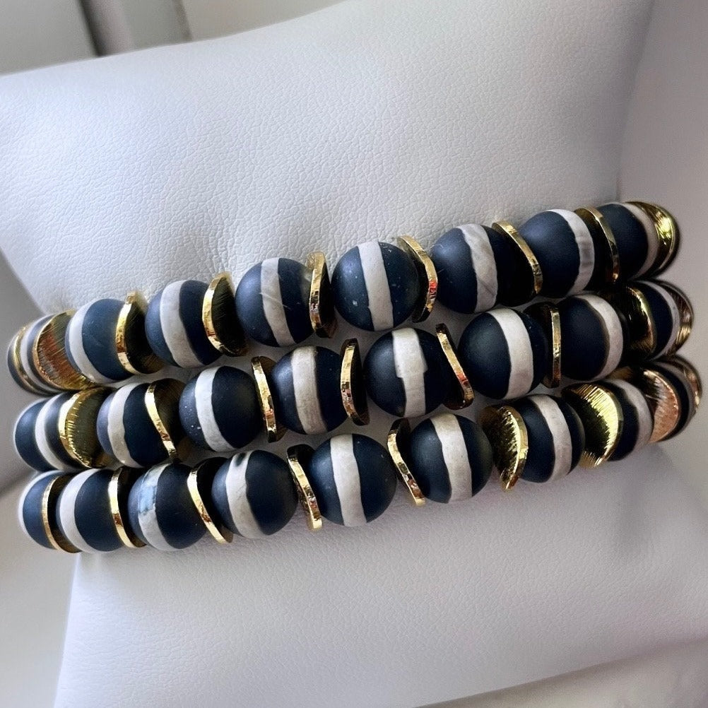 Black Matte Stripe Bead Bracelets